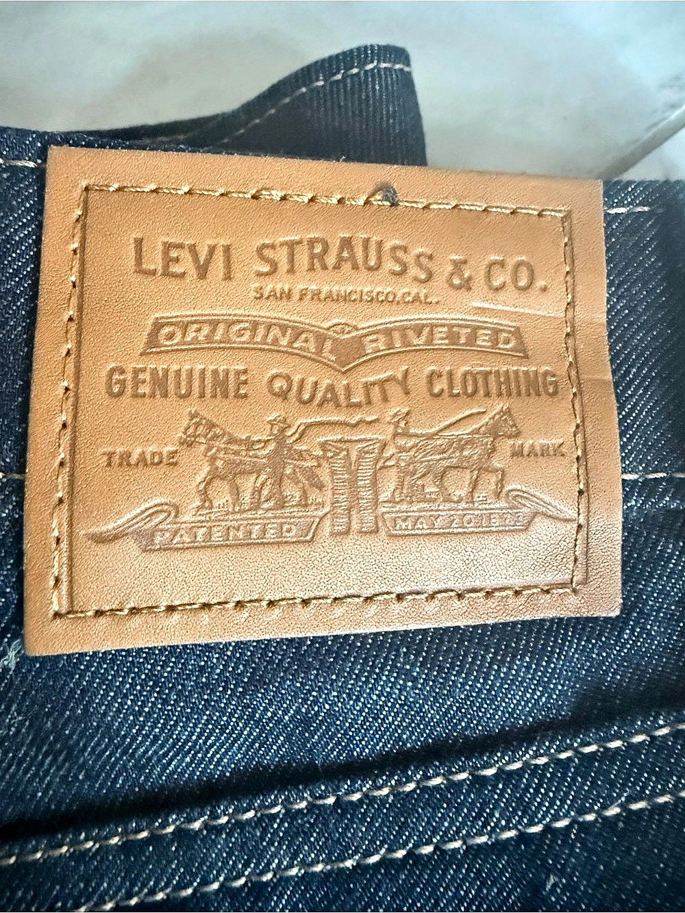 NWT Levi's Baggy Dad Barrel Jeans Blue Waist 25 - Picture 9 of 13